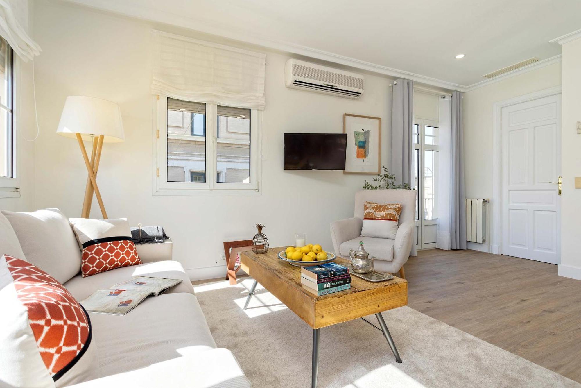 Genteel Giralda Apartament *